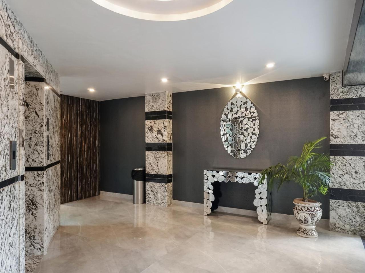 Treebo Tryst The Kalyaniz Guwahati Ngoại thất bức ảnh